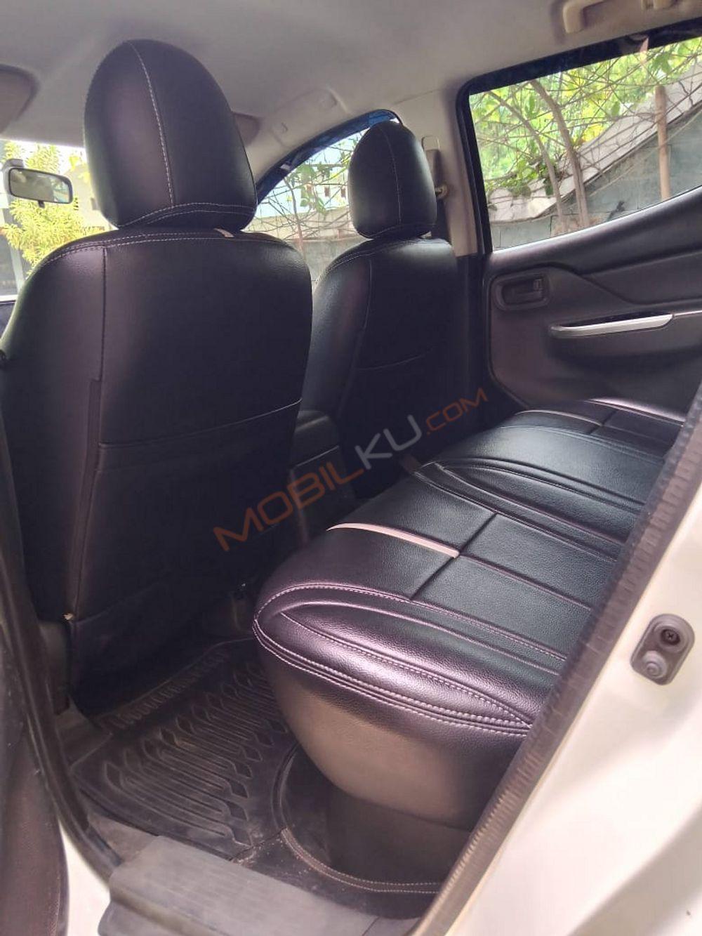 Mobil Mitsubishi Triton 2018