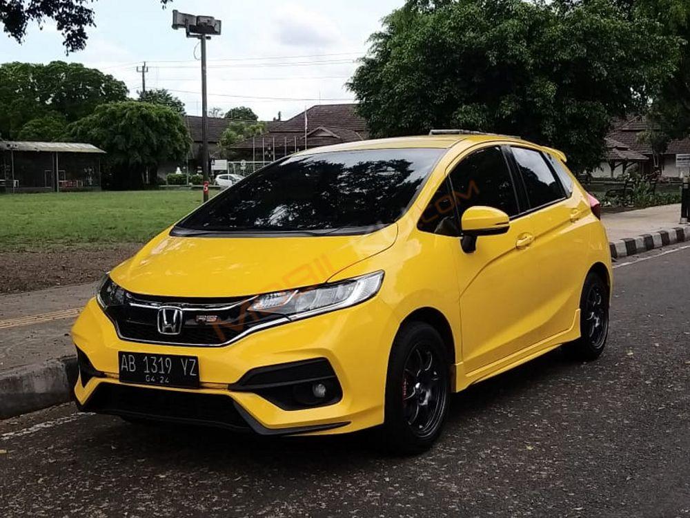 Mobil Honda Jazz 2019