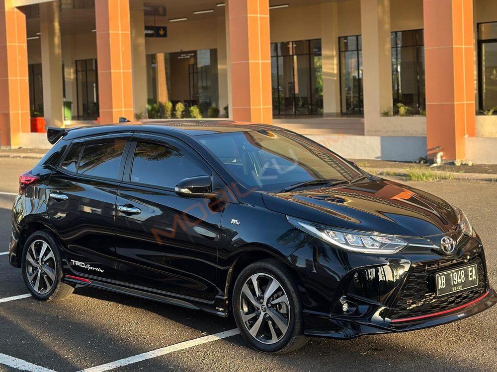 Mobil Toyota Yaris 2020