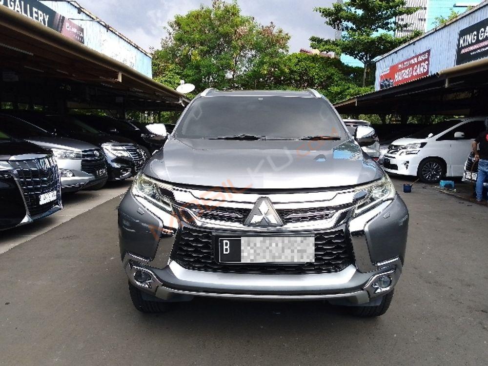 Mobil Mitsubishi Pajero Sport 2016