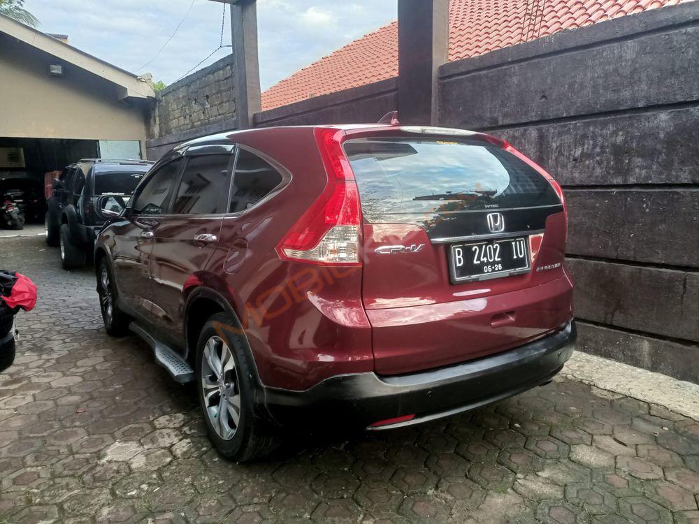 Mobil Honda CR-V 2013