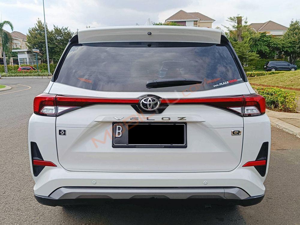 Mobil Toyota Veloz 2023