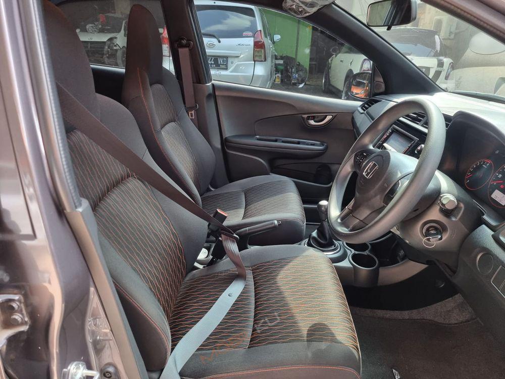 Mobil Honda Brio 2017