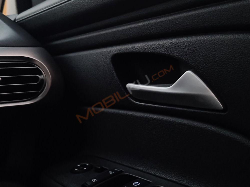 Mobil Hyundai Stargazer 2023