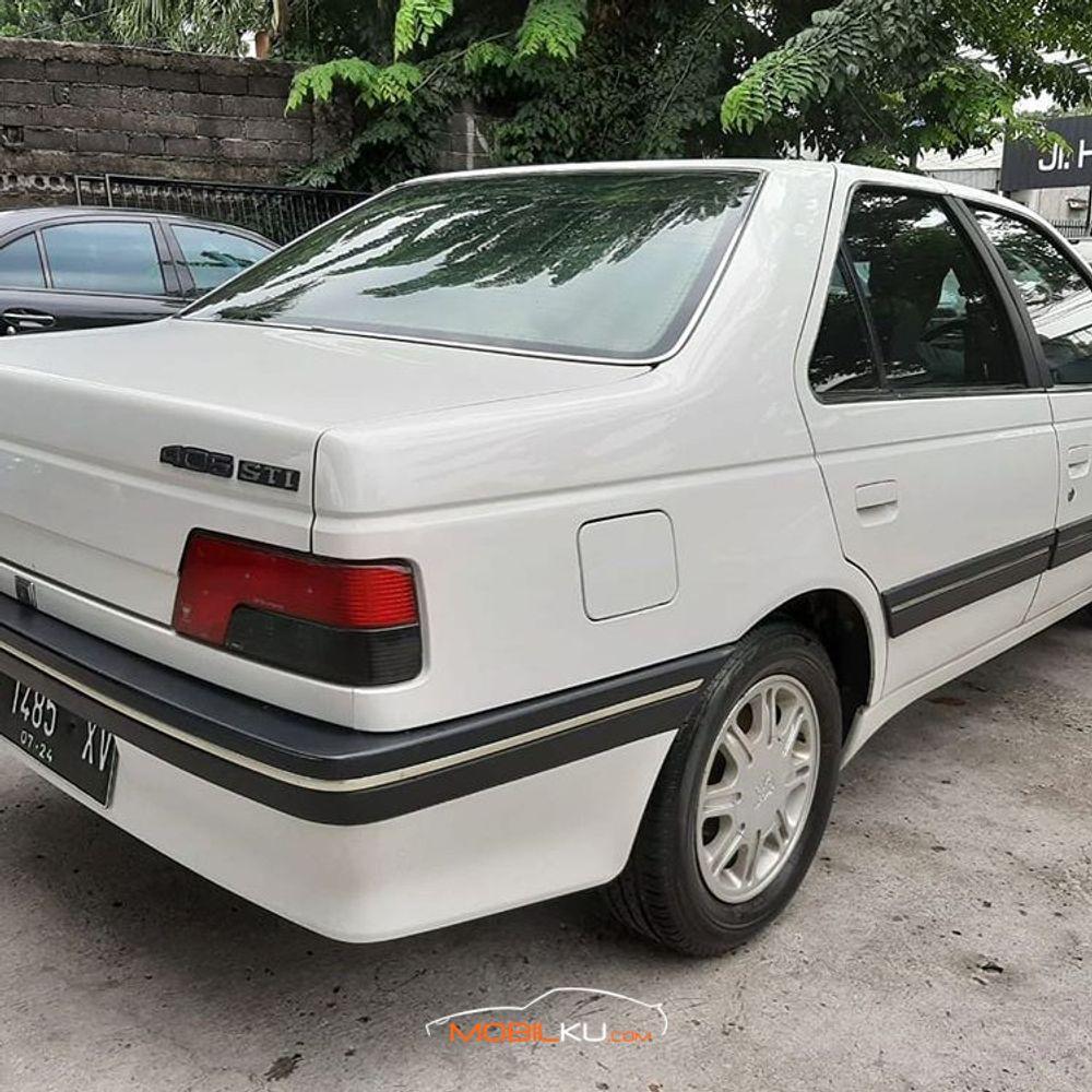 Mobil Peugeot 405 1994