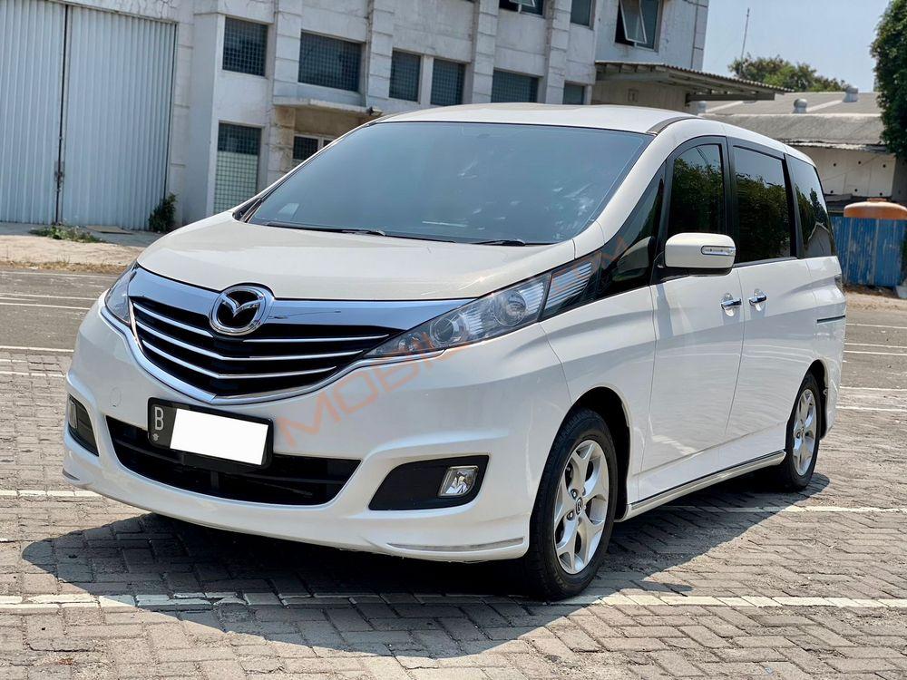 Mobil Mazda Biante 2014