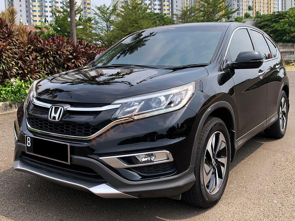 Mobil Honda CR-V 2015