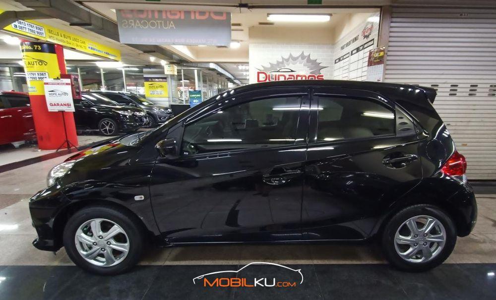 Mobil Honda Brio 2017