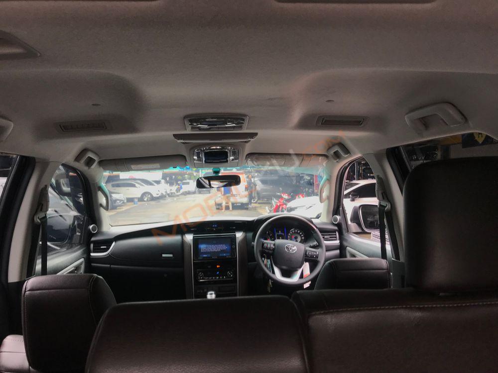 Mobil Toyota Fortuner 2016