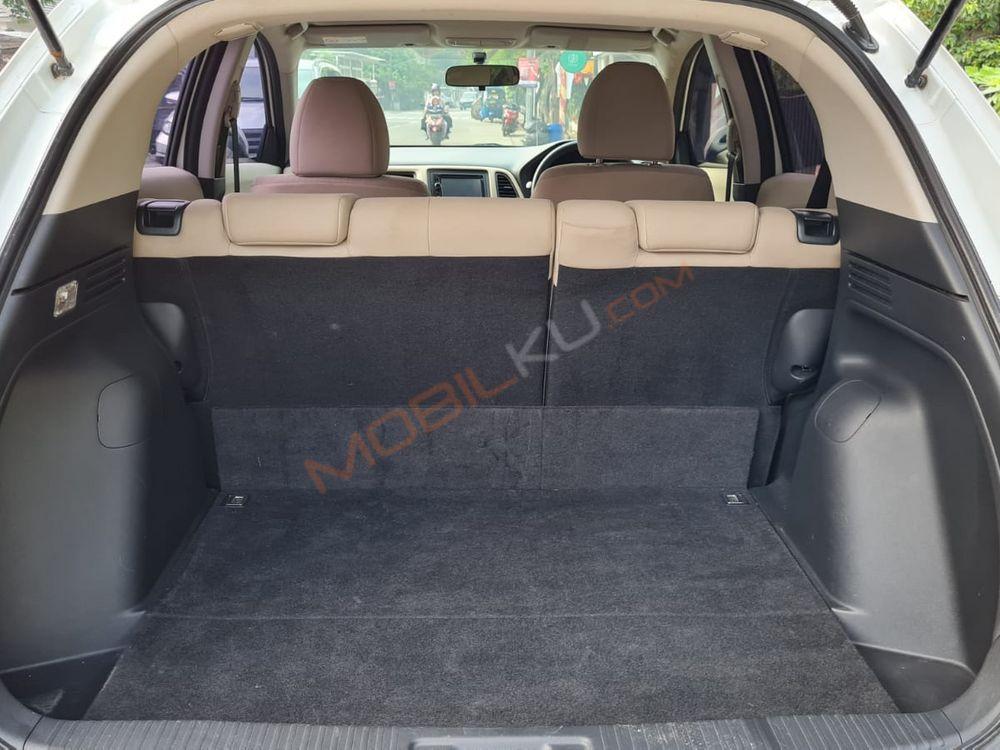 Mobil Honda HR-V 2015