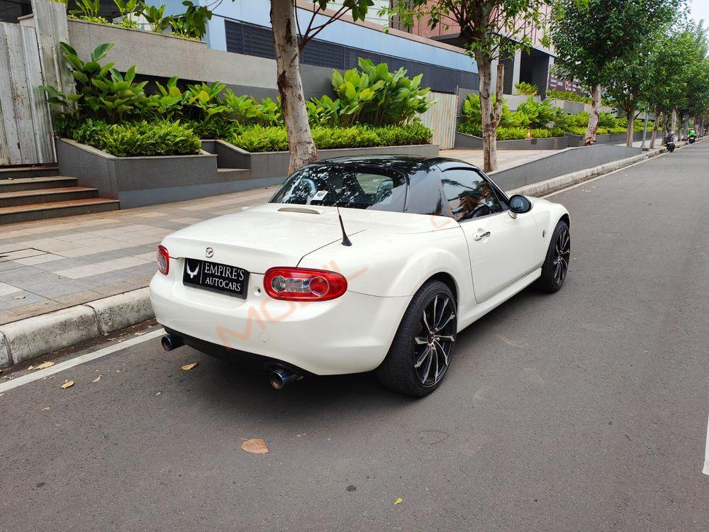 Mobil Mazda MX-5 Miata 2012