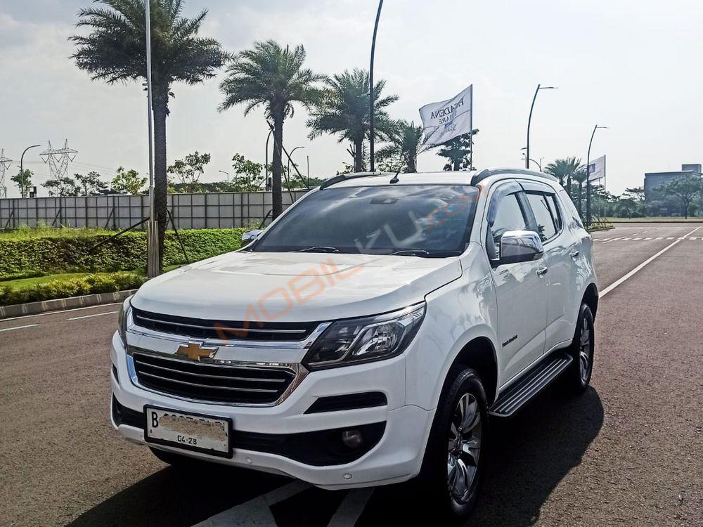 Mobil Chevrolet Trailblazer 2017