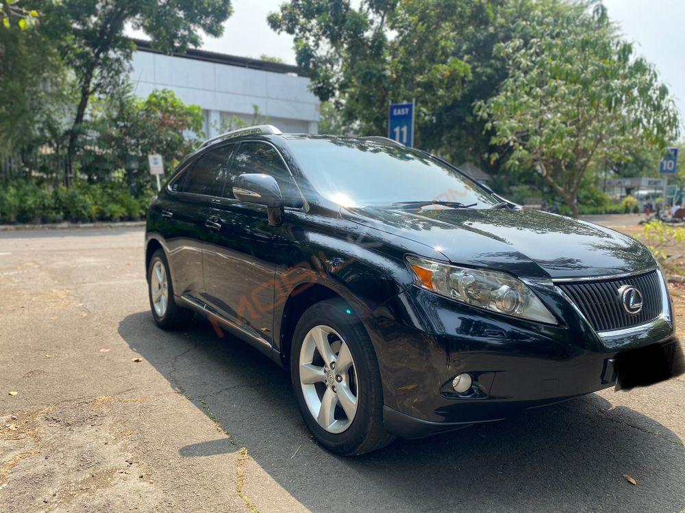 Mobil Lexus RX 2011