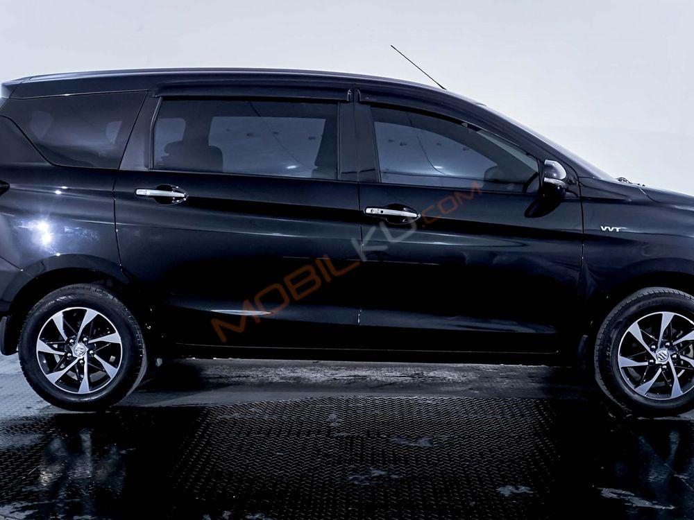 Mobil Suzuki Ertiga 2022