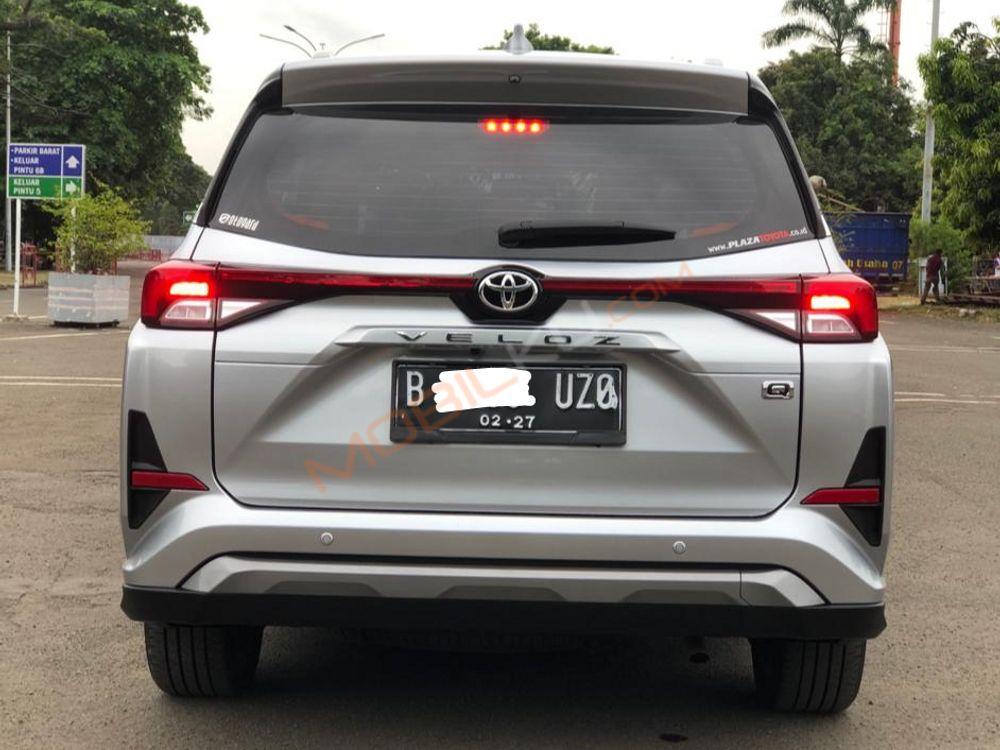 Mobil Toyota Veloz 2022
