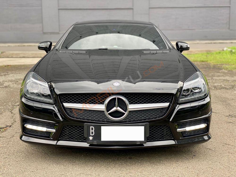 Mobil Mercedes-Benz SLK 2013