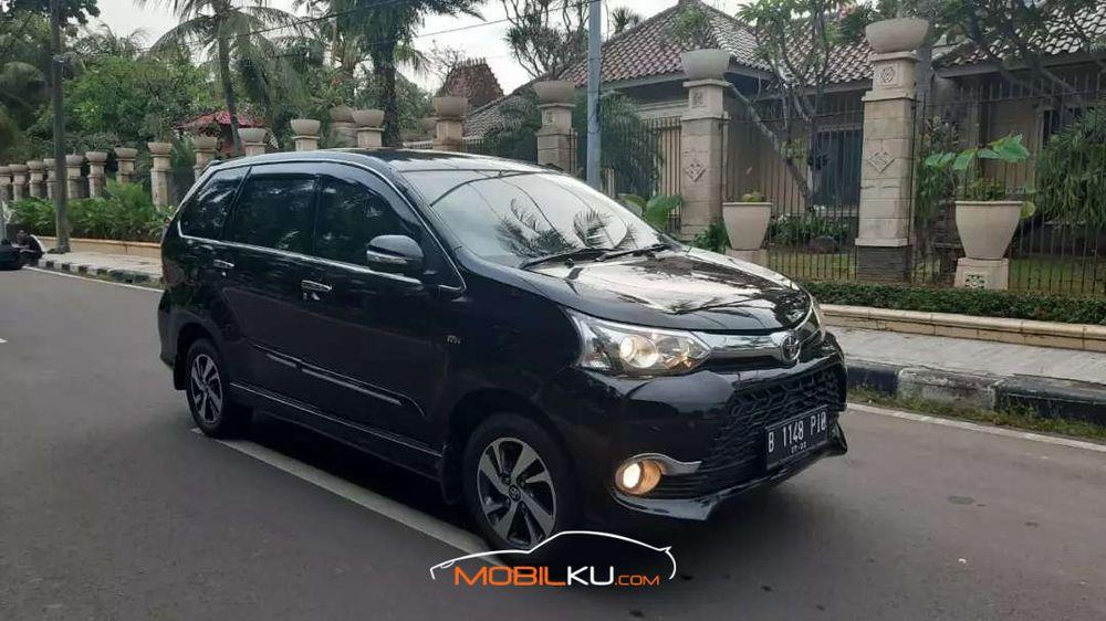 Mobil Toyota Avanza 2017