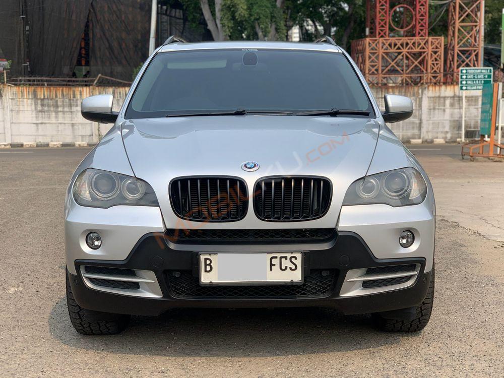 Mobil BMW X5 2008