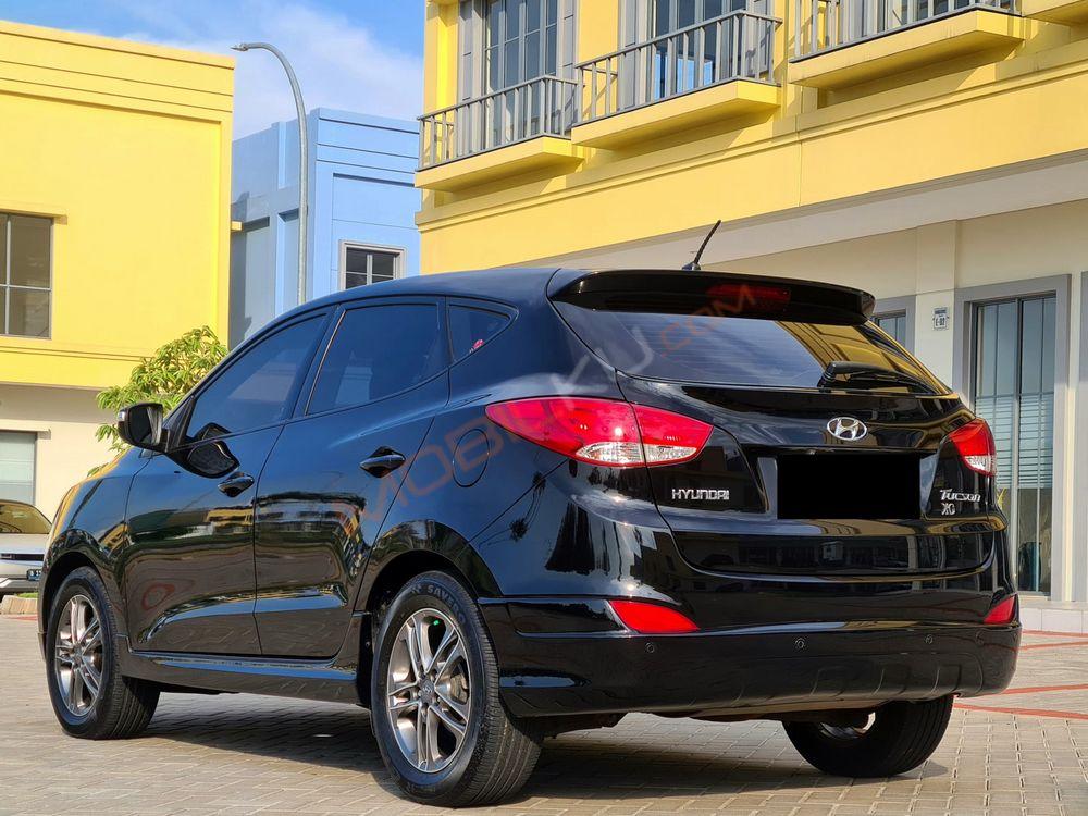 Mobil Hyundai Tucson 2013