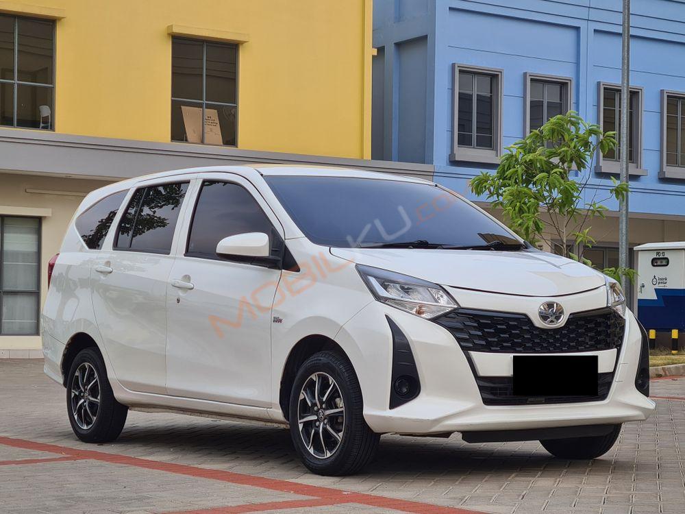 Mobil Toyota Calya 2022