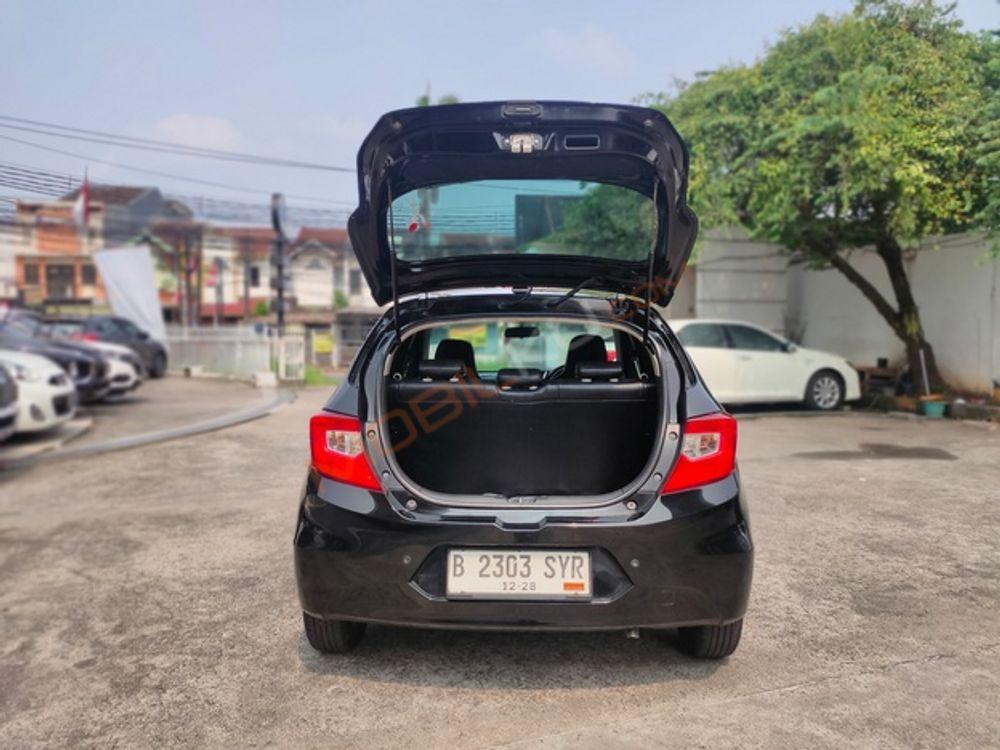 Mobil Honda Brio 2018