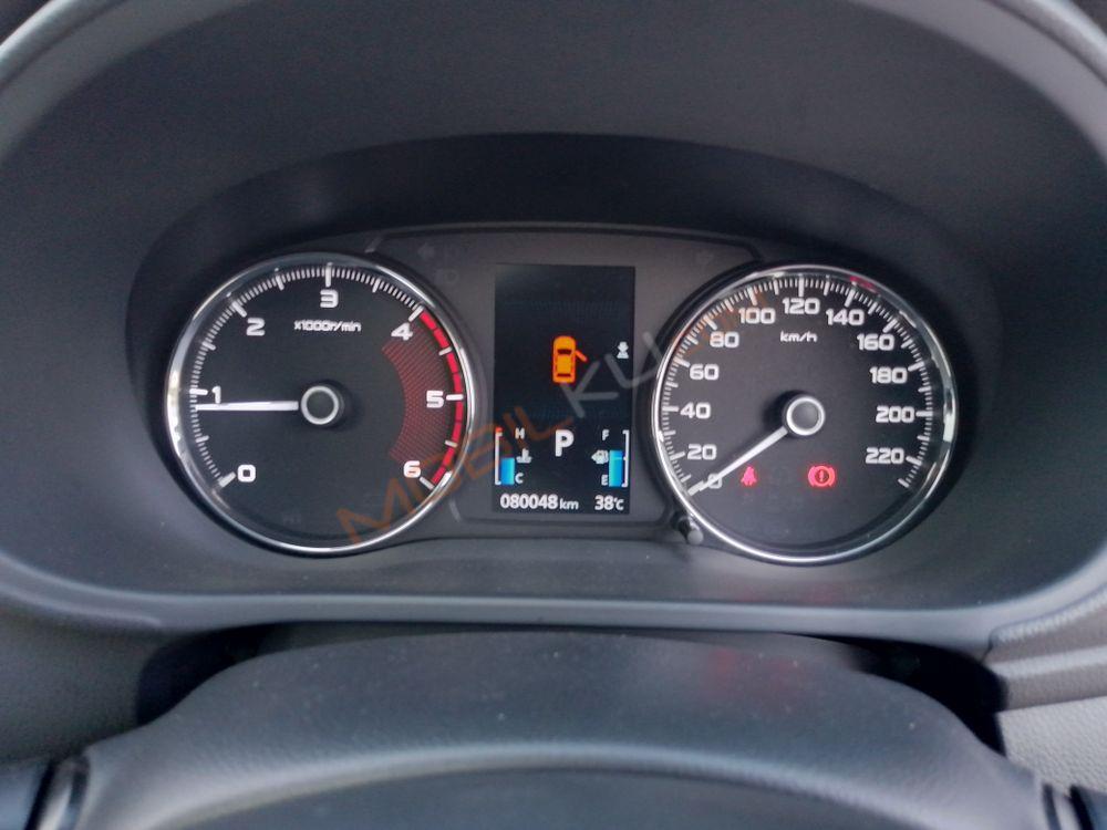 Mobil Mitsubishi Pajero Sport 2016