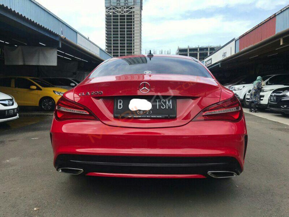 Mobil Mercedes-Benz CLA 2018