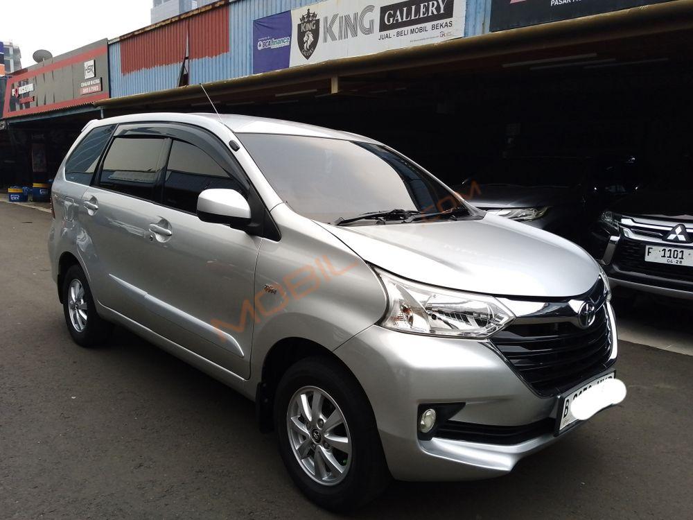 Mobil Toyota Avanza 2018