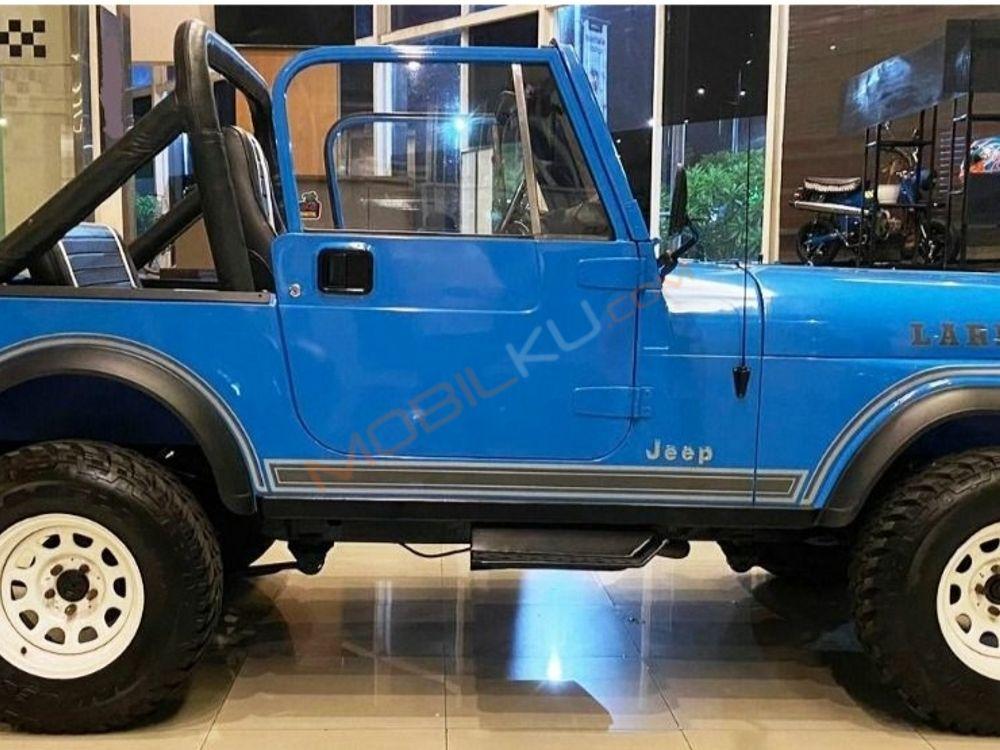 Mobil Jeep CJ 7 1995