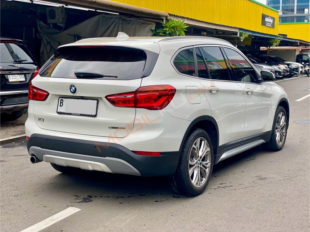 Mobil BMW X1 2019