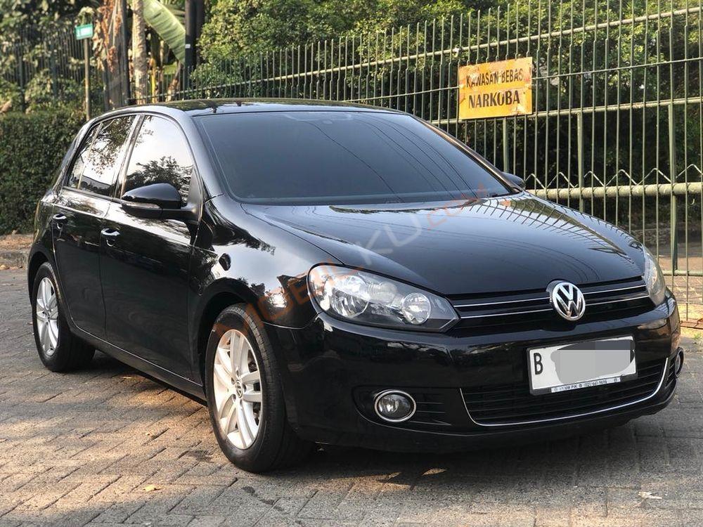Mobil Volkswagen Golf 2013