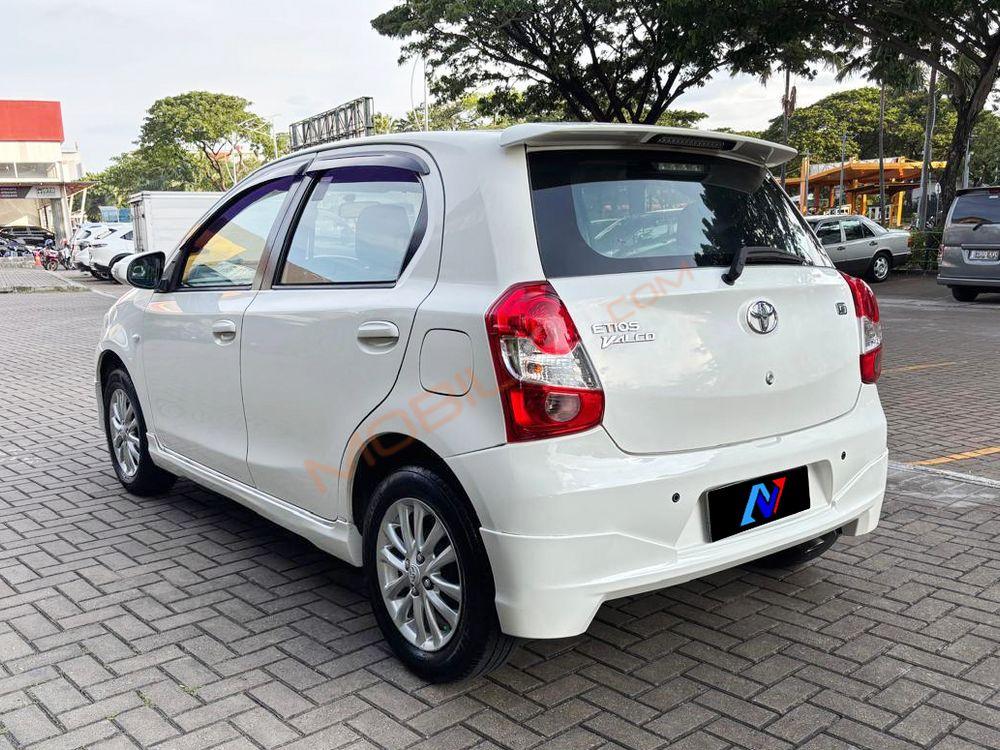 Mobil Toyota Etios 2016