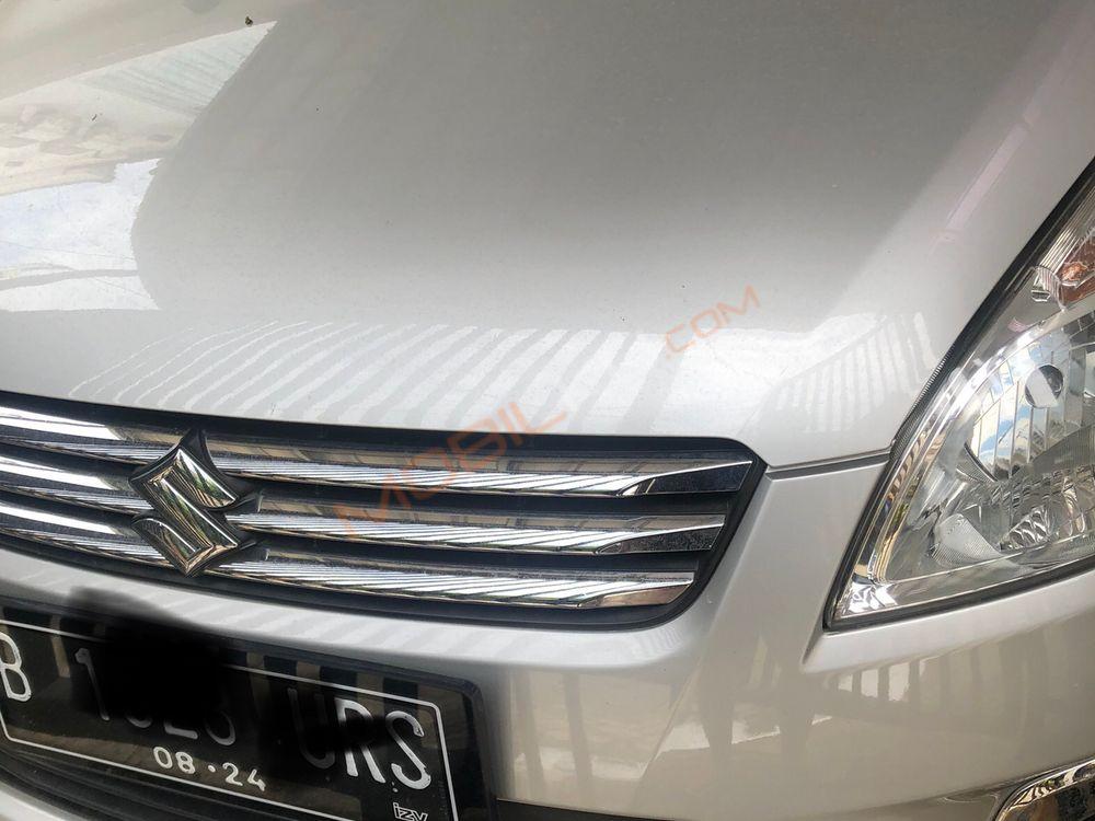 Mobil Suzuki Ertiga 2014