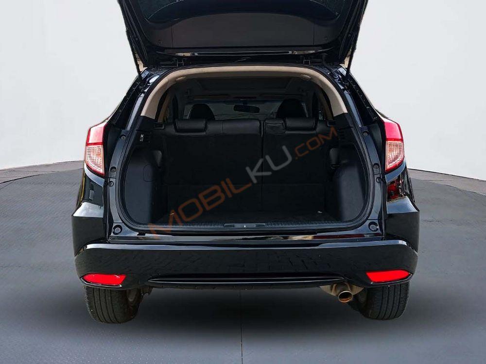Mobil Honda HR-V 2016