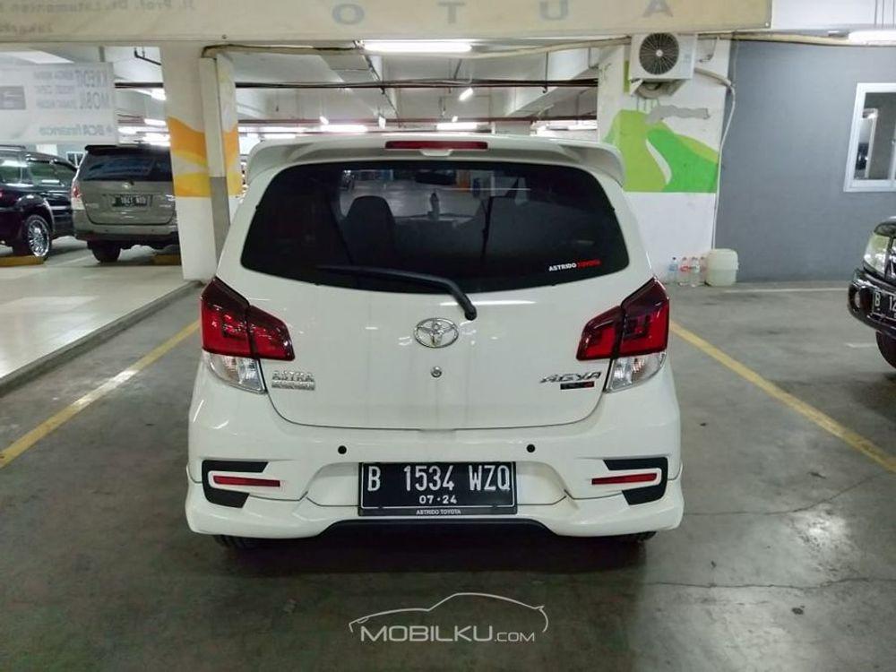 Mobil Toyota Agya 2019