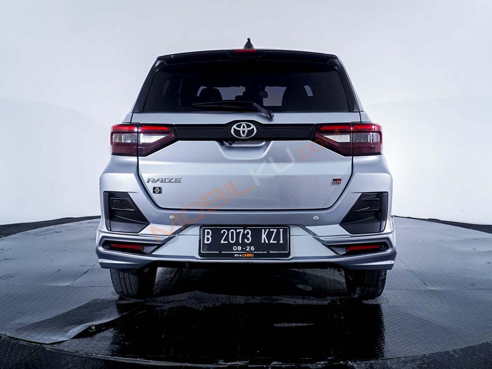 Mobil Toyota Raize 2021