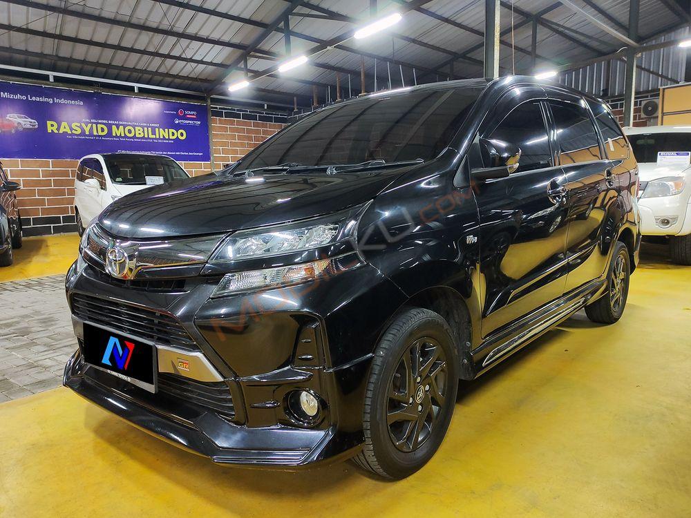 Mobil Toyota Avanza 2021