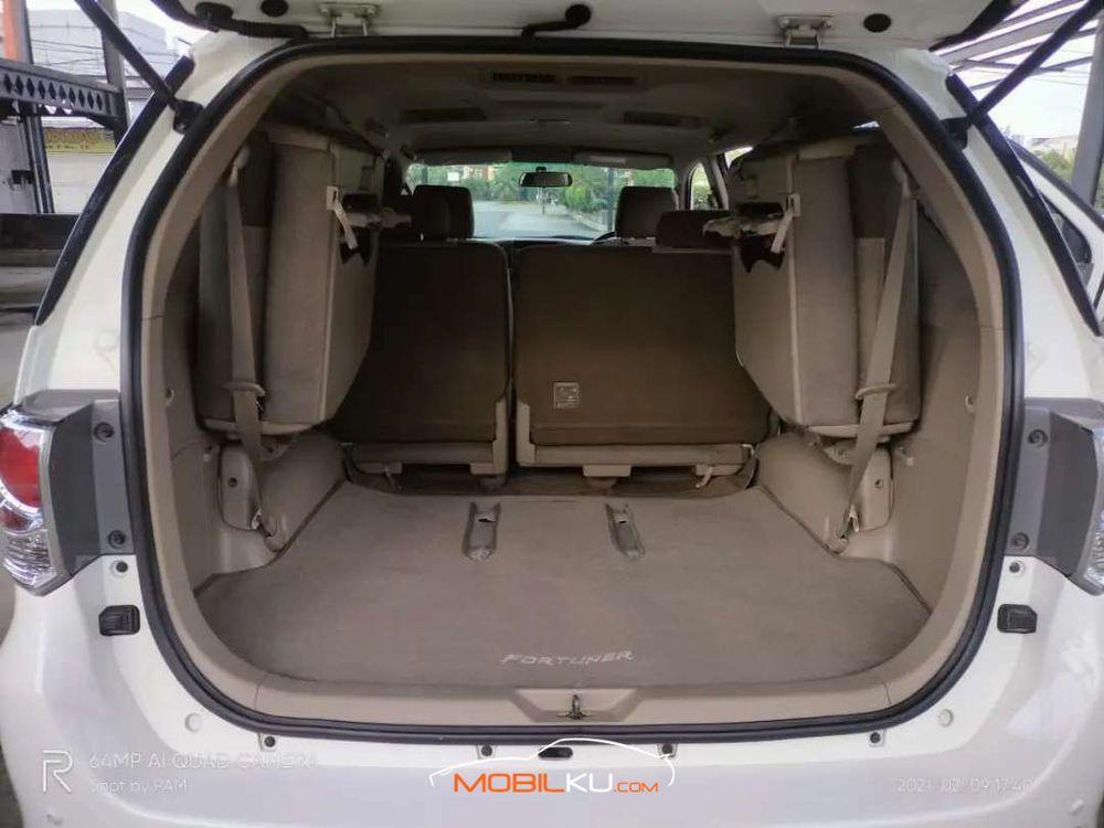 Mobil Toyota Fortuner 2012