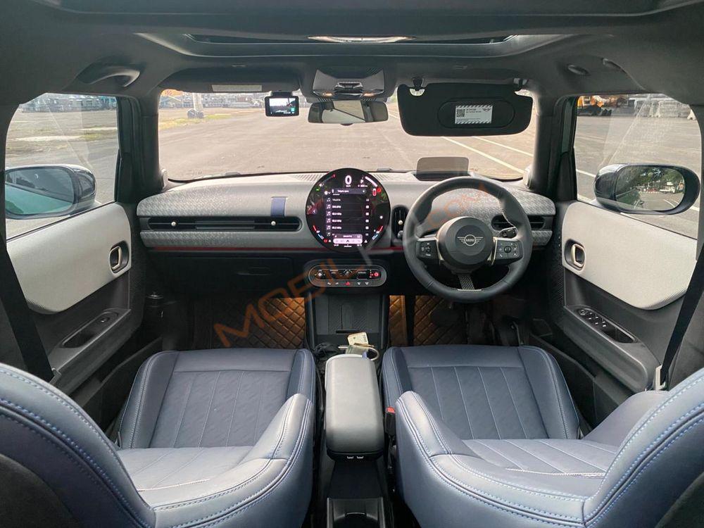Mobil MINI 5-Door 2024