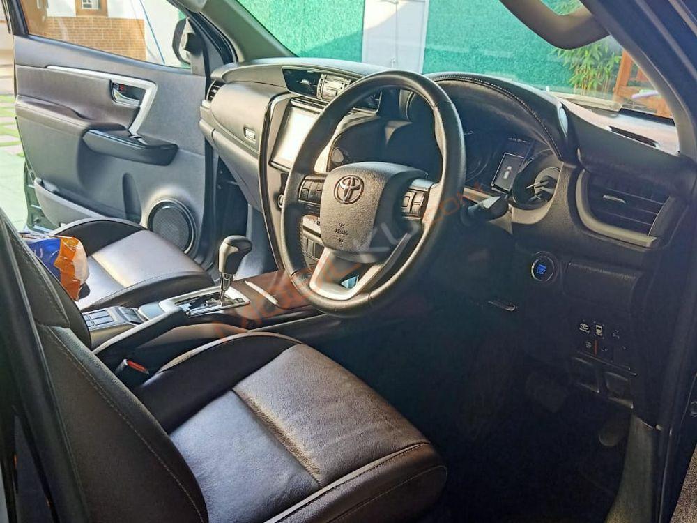 Mobil Toyota Fortuner 2019