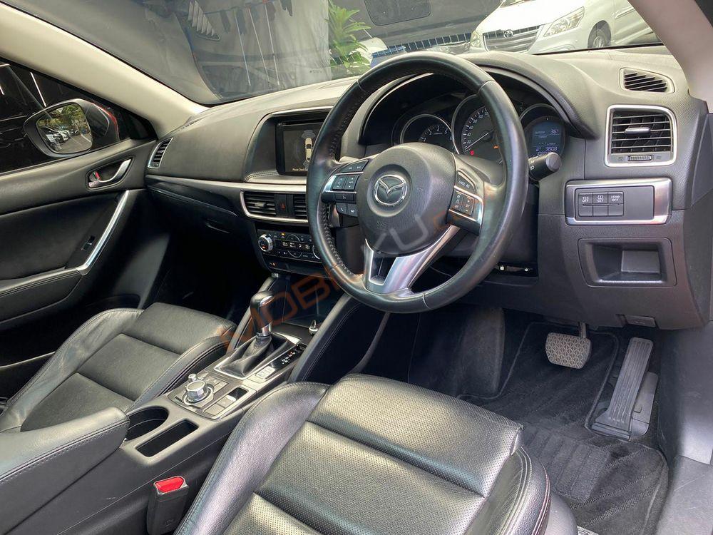 Mobil Mazda CX-5 2015