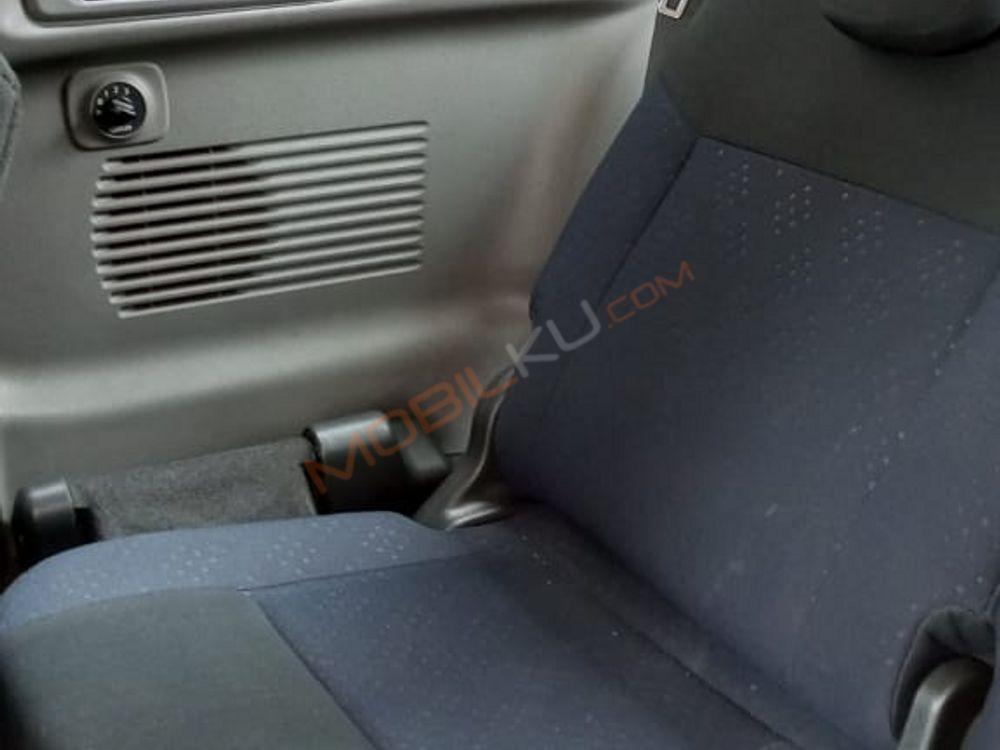 Mobil Nissan Evalia 2013