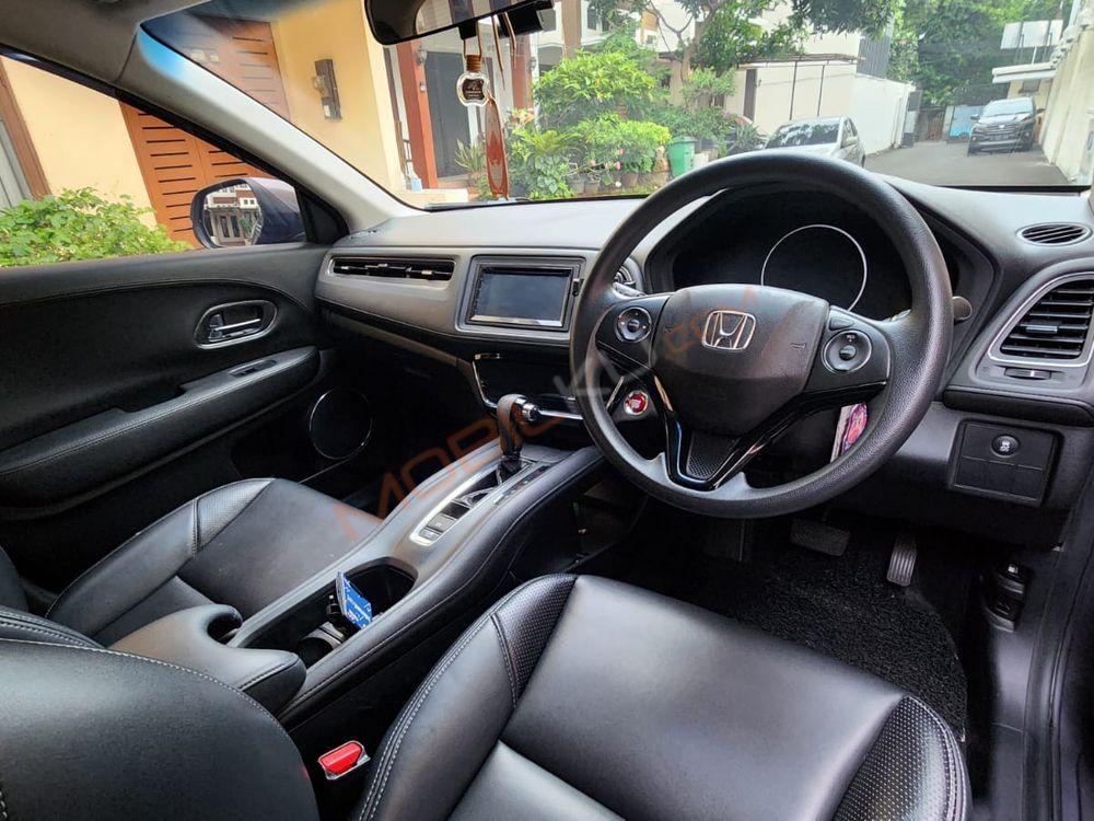 Mobil Honda HR-V 2016