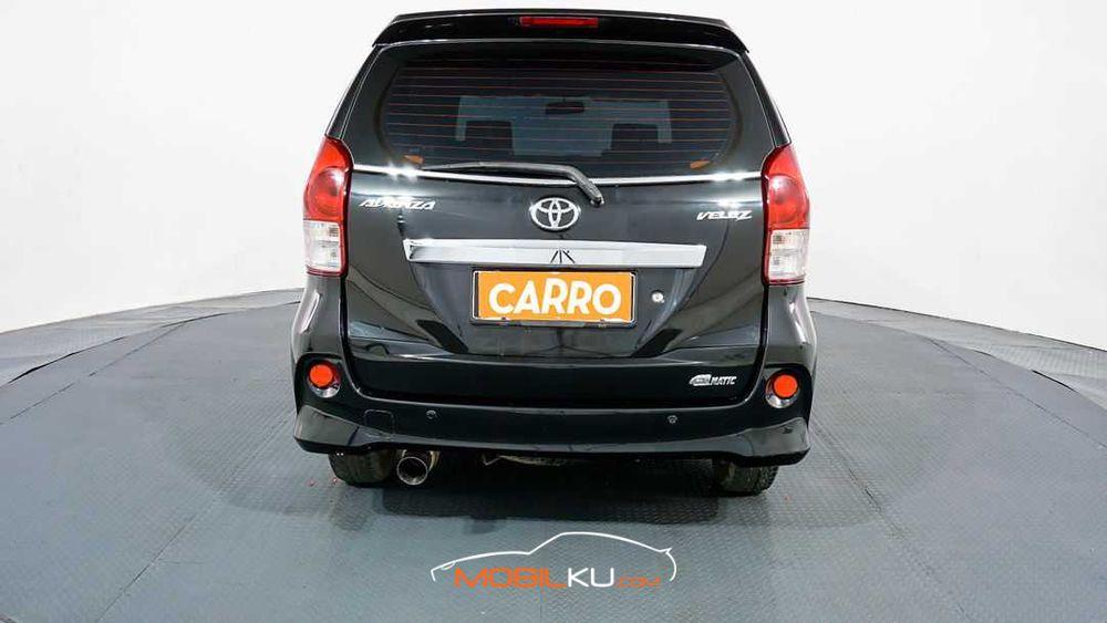 Mobil Toyota Avanza 2015