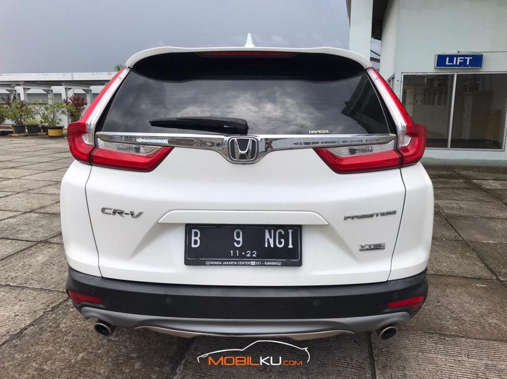 Mobil Honda CR-V 2017