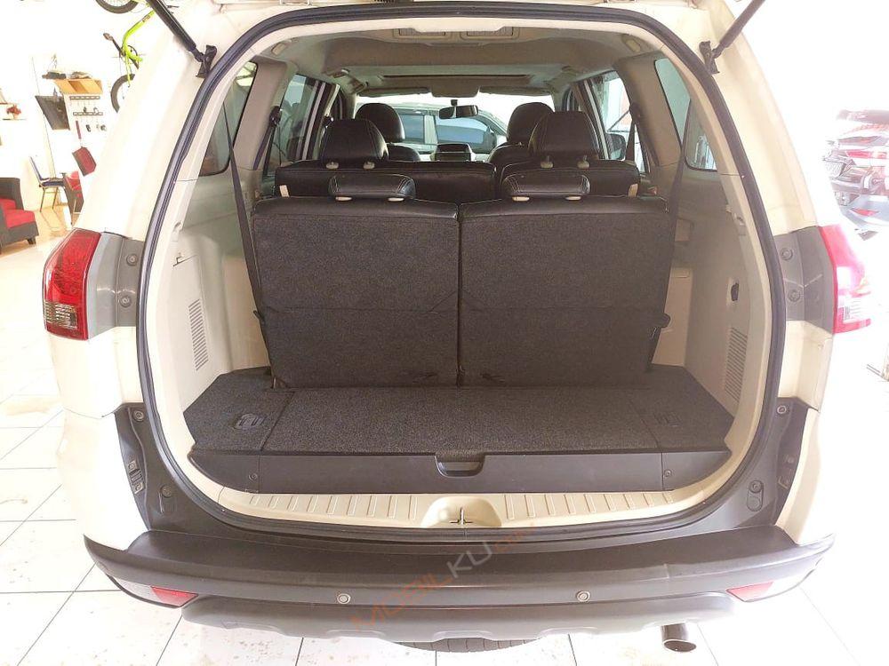 Mobil Mitsubishi Pajero Sport 2014