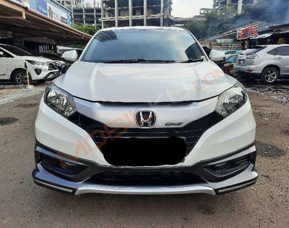 Mobil Honda HR-V 2016