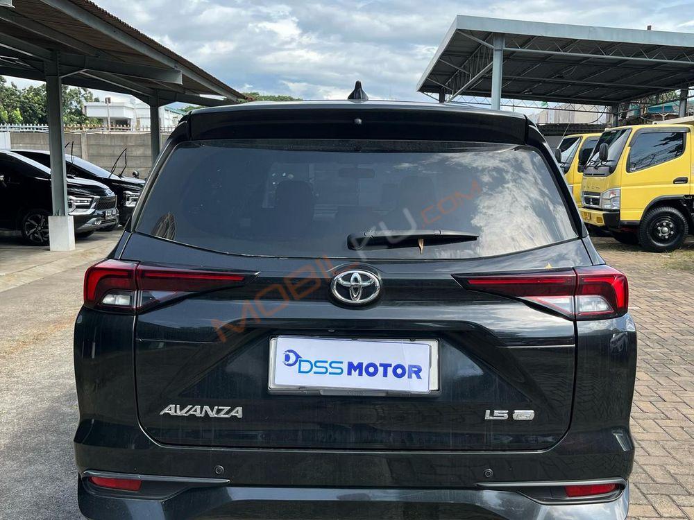 Mobil Toyota Avanza 2022