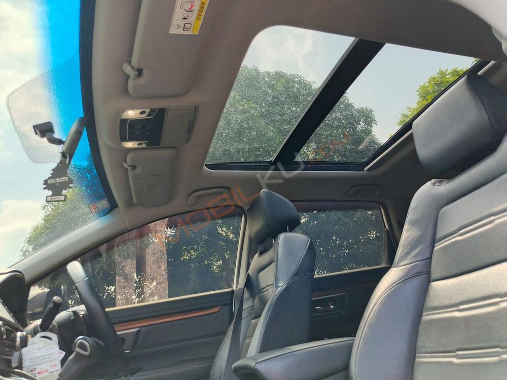 Mobil Honda CR-V 2017