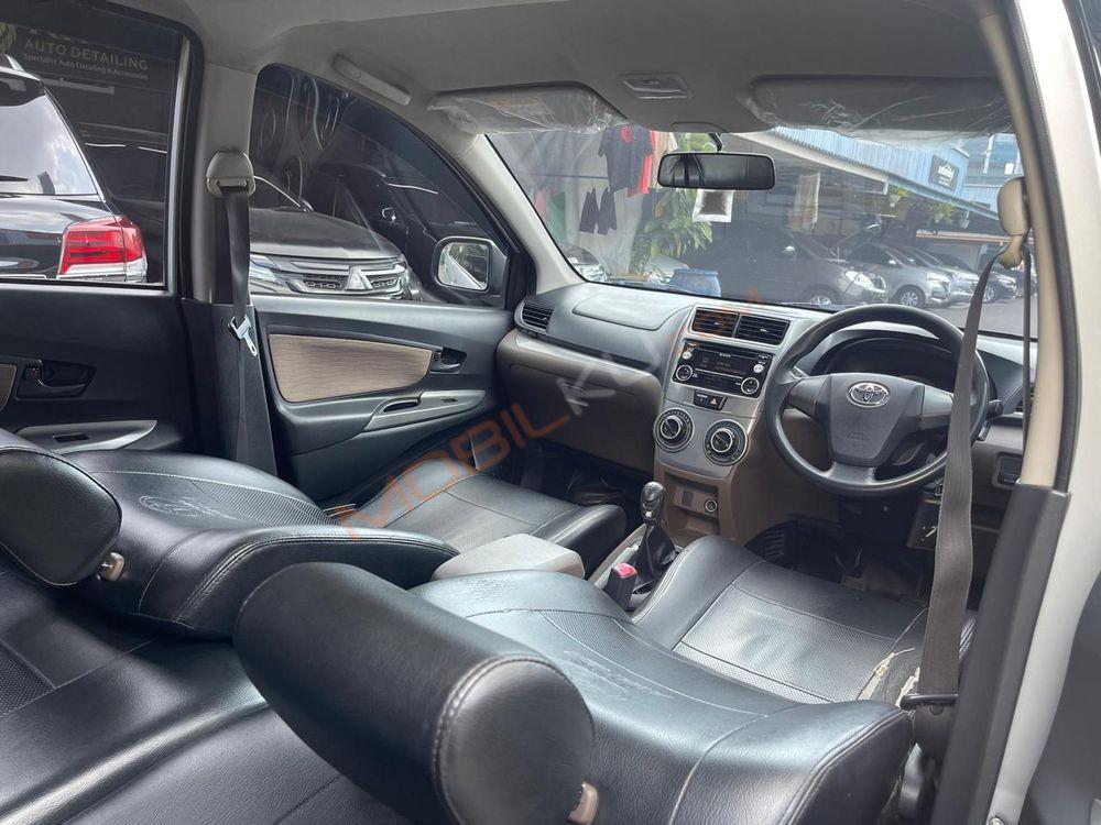 Mobil Toyota Avanza 2018